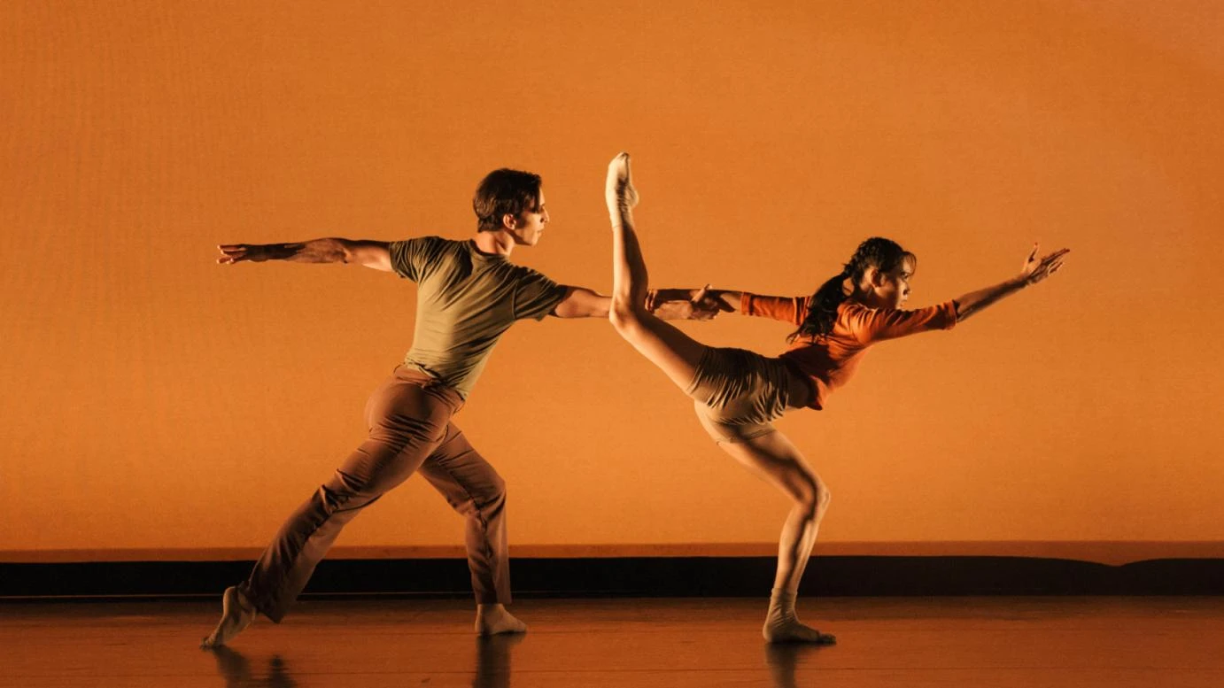 Turn Group Photos into Dance Party Videos